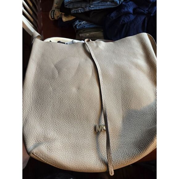 Michael Kors Junie Pebbled Leather Gray Crossbody Bag - Picture 5 of 9